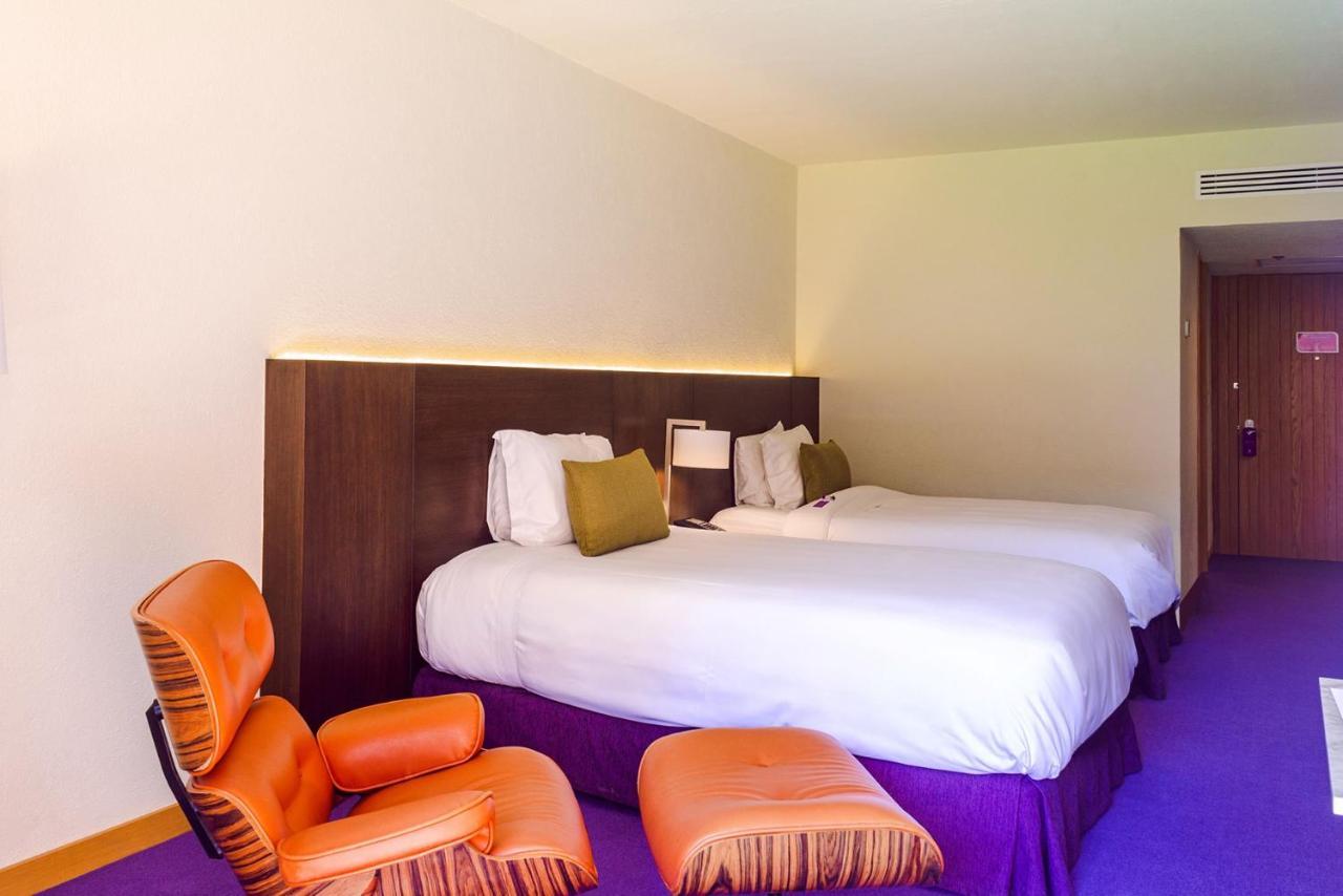 Camino Real Polanco Mexico Hotel Kültér fotó A room at the hotel