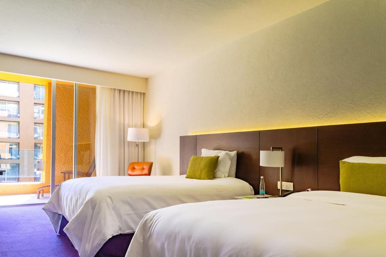 Camino Real Polanco Mexico Hotel Kültér fotó A room at the hotel